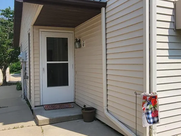 2020 31st Pl NW #6, Rochester, MN 55901