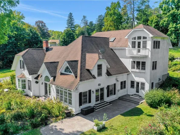 18 Downing Avenue, Newburgh, NY 12550