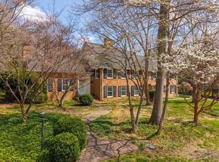 1311 Oak Dr, Blacksburg, VA