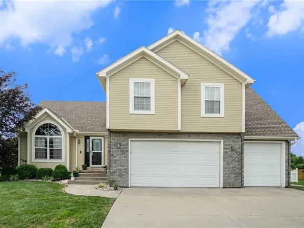 13000 Ridgeview Dr, Platte City, MO 64079