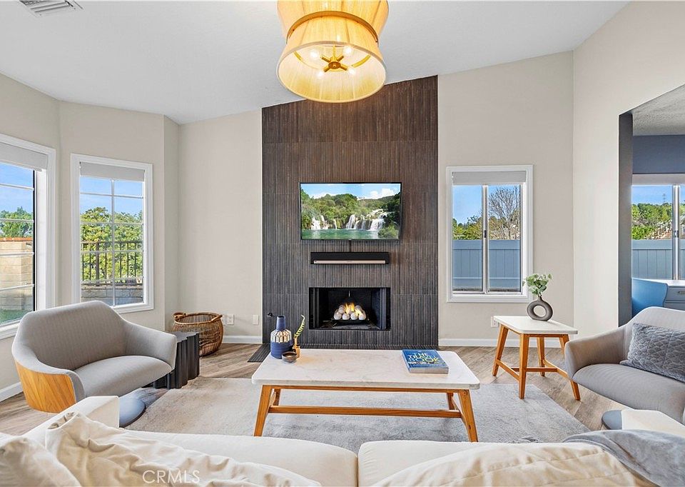 1st image of 22553 Pearson Ct