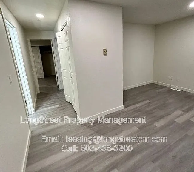 2537 SW Spring Garden St — Photo 7