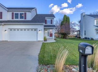 562 Crestwood Dr #A, Elkhart Lake, WI 53020