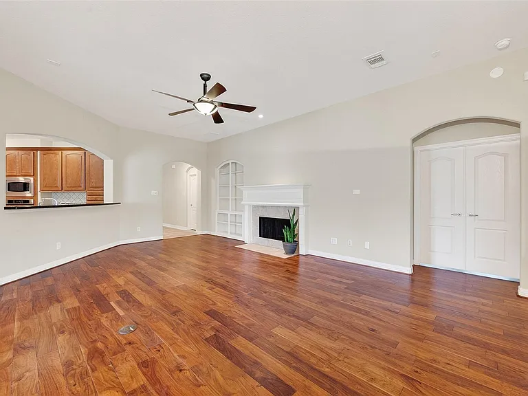 3406 Mystic Port Ct — Photo 17