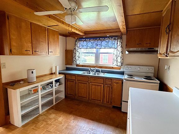 5th image of 1210 Market St