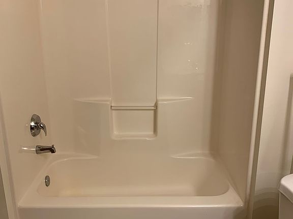 5th image of 134 Main St #222