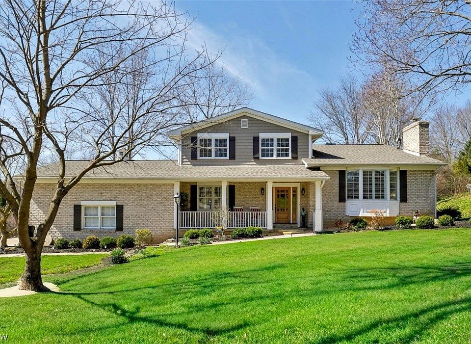 1st image of 4144 Fairway Dr