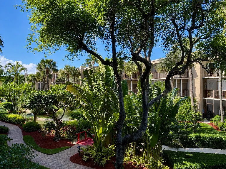 3605 S Ocean Blvd — Photo 25