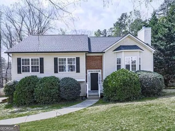 244 Stonehenge Dr, Dallas, GA 30157