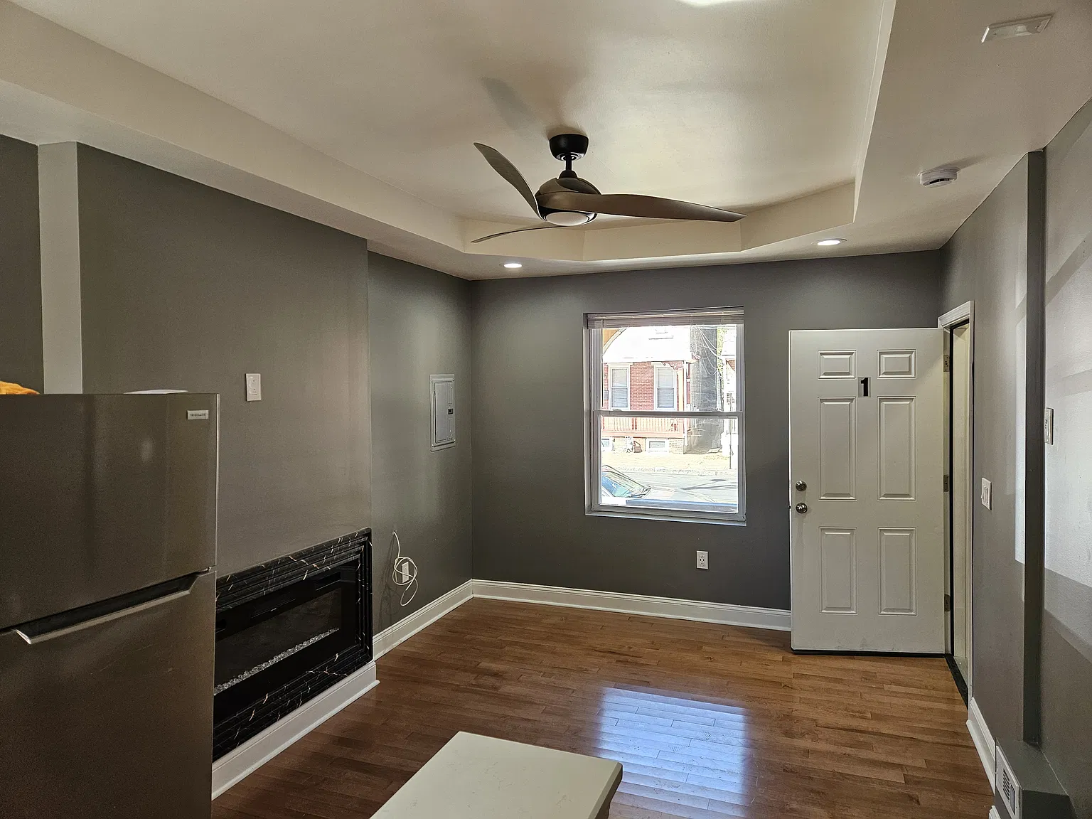 2 bed, 1268 sqft, $1,850 — Photo 2