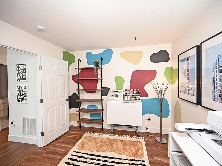 5595 Noble Ct — Photo 47
