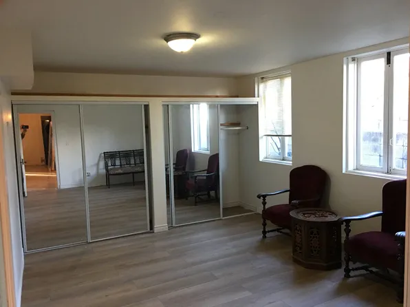 956 W Hillcrest Blvd, Monrovia, CA 91016