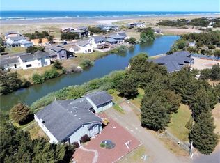 702 347th Pl, Ocean Park, WA