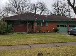 10306 Kittrell St, Houston, TX 77034