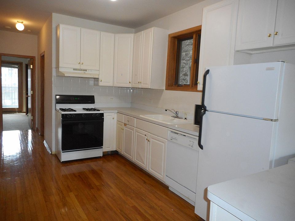 1st image of 1243 W Erie St APT 3W