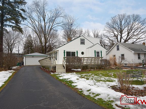 3rd image of 231 Orton Ave