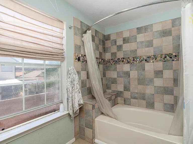 6716 Carney Ave NW — Photo 16