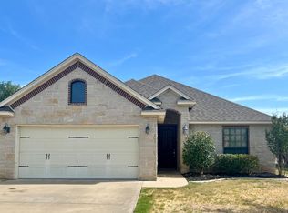 1435 Lauren Ln, Granbury, TX 76048