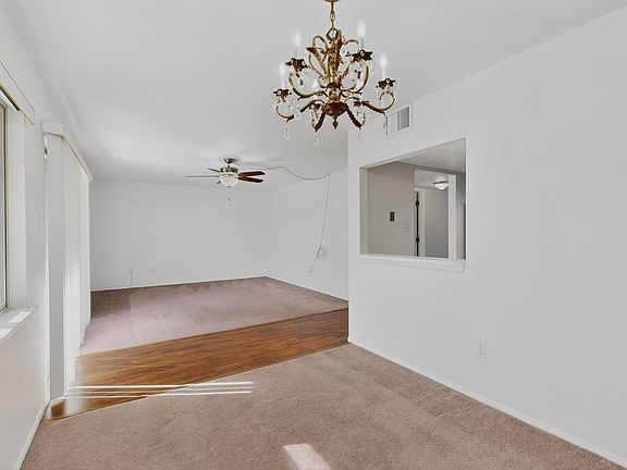 5th image of 925 Country Club Dr SE APT C