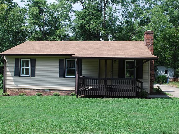 2nd image of 2007 S Ashland Dr