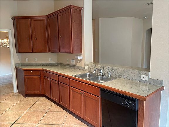 4th image of 1280 Four Seasons Farm Dr