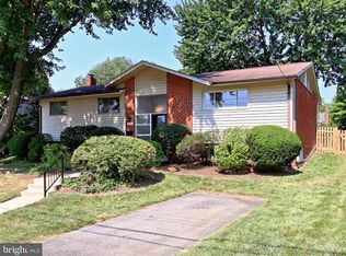 710 N Pryor St, Alexandria, VA 22304