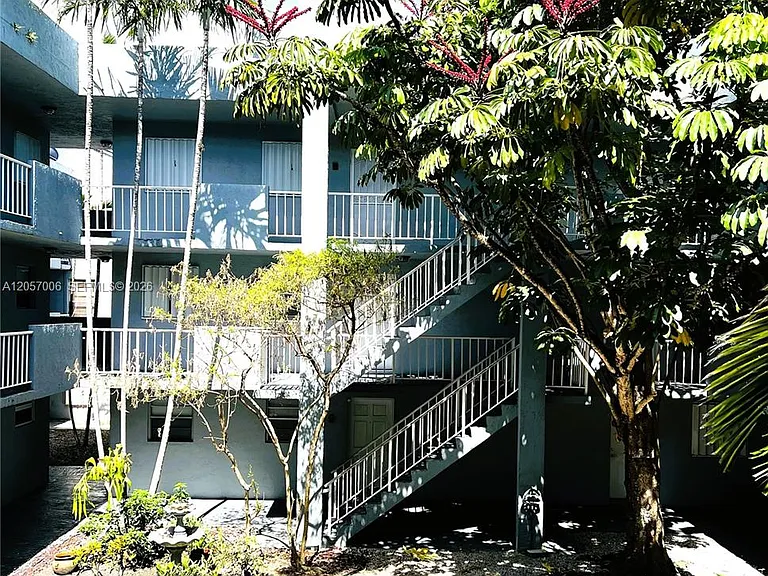 6195 W 18th Ave #G214 — Photo 9