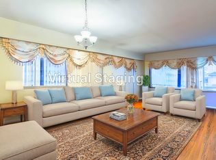 5530 College St, Vancouver, BC V5R3Z7