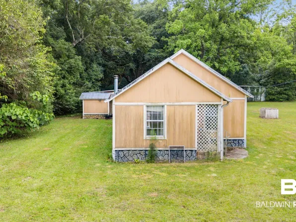 18318 Kendrick Rd, Robertsdale, AL 36567