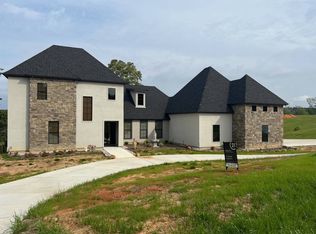 120 Old Sabine Town Rd, Many, LA 71449