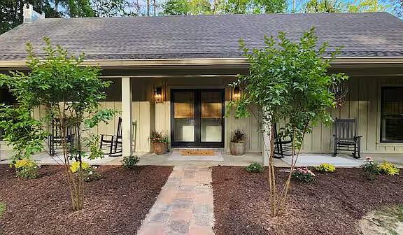2nd image of 55 Wisteria Ln