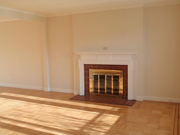Living room with fireplace