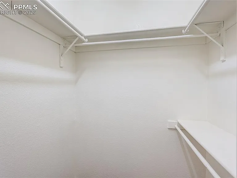 1642 S Idalia Cir #B — Photo 1