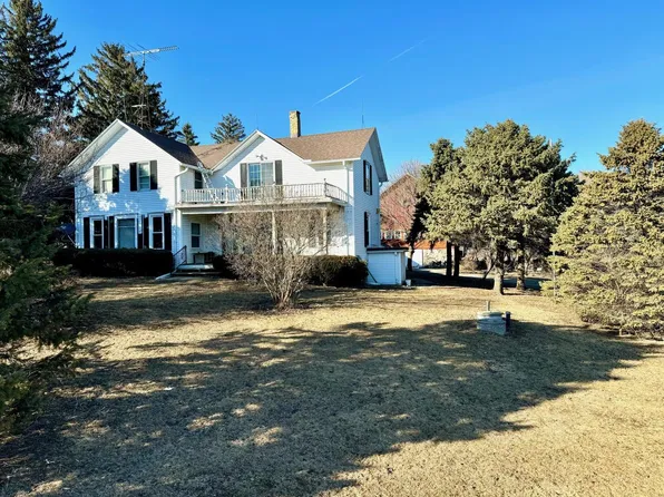 W6140 County Road J, Juneau, WI 53039