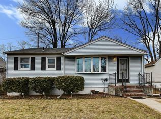 747 Rutherford Ave, Woodbridge, NJ 07095