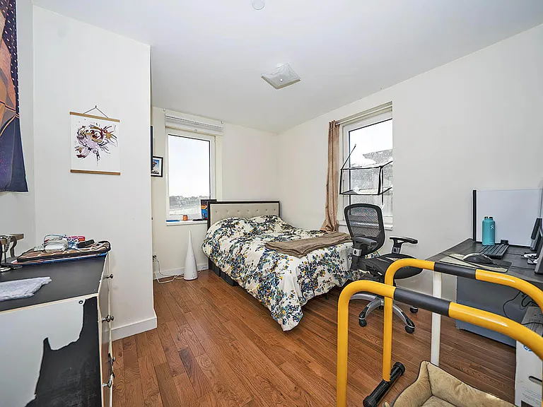 960 Willoughby Ave #2A — Photo 8