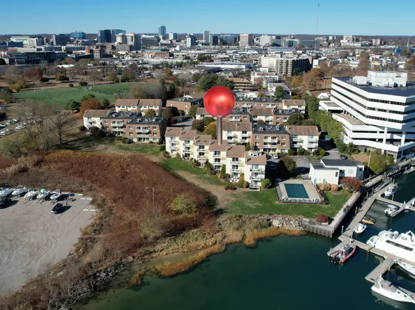 61 Seaview Avenue APT 2, Stamford, CT 06902