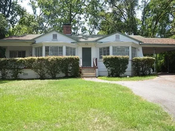 906 Buena Vista Dr, Tallahassee, FL 32304