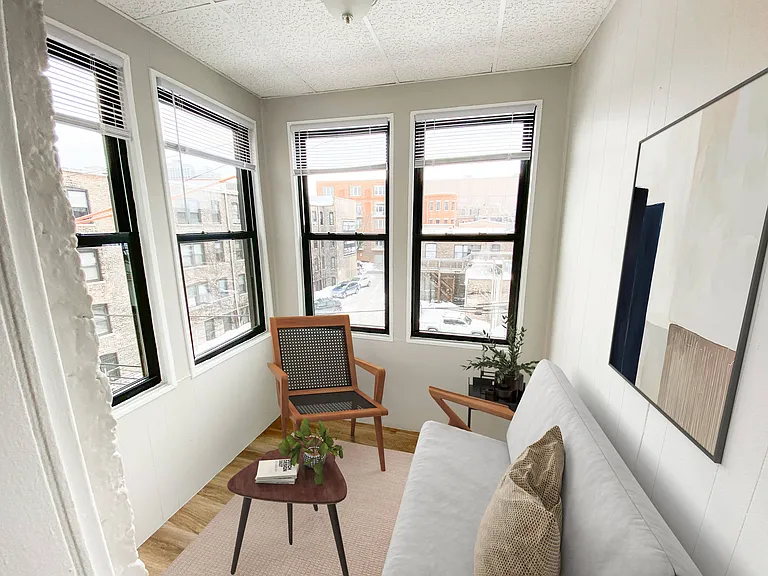 649-57 W. Oakdale Ave./2919-21 N. Clark St. — Photo 6