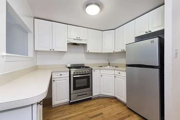 Rented by Bold New York | media 9