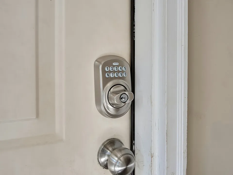 Exterior Entry