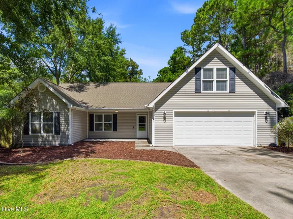 122 Pond View Circle, Hampstead, NC 28443