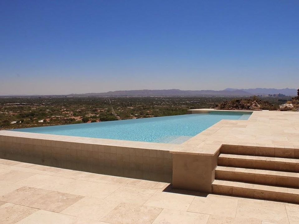2nd image of 6740 N Palm Canyon Dr