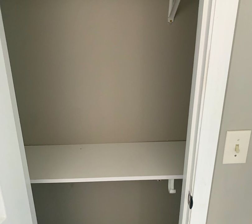 Unit Photo