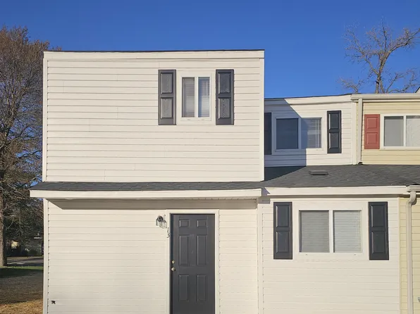 13 Egret Ct, Newark, DE 19702