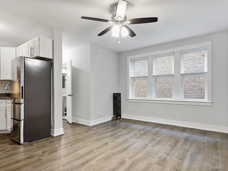 The 1521 Sherwin — Photo 35