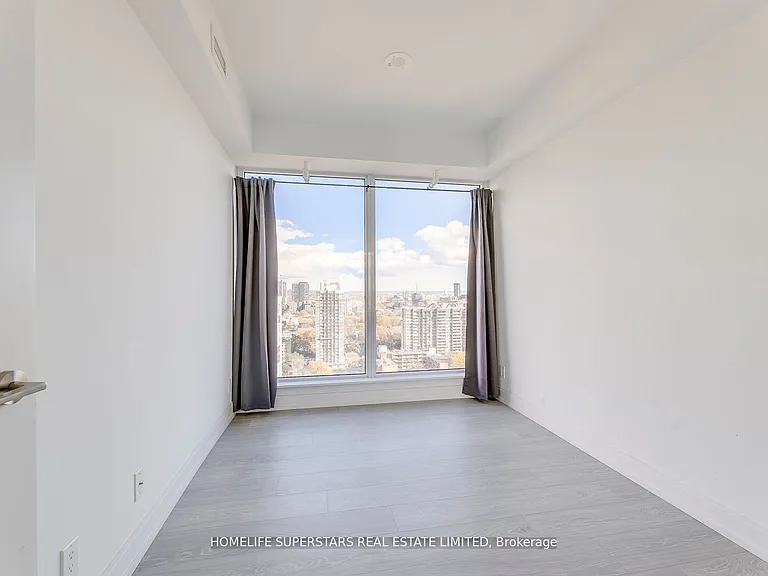 181 Dundas St E #2303 — Photo 6