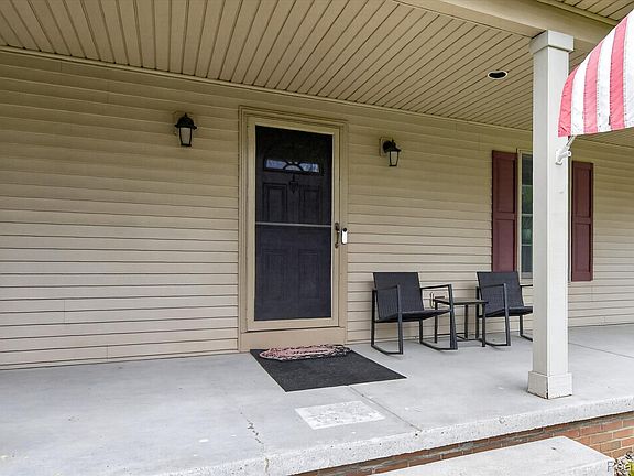 5th image of 7659 Clyde Rd