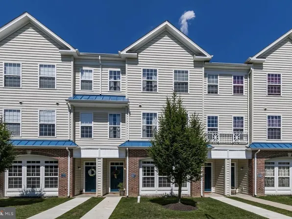 73 Cameron Ct, Royersford, PA 19468