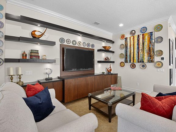 3rd image of 10959 Carmelcove Circle